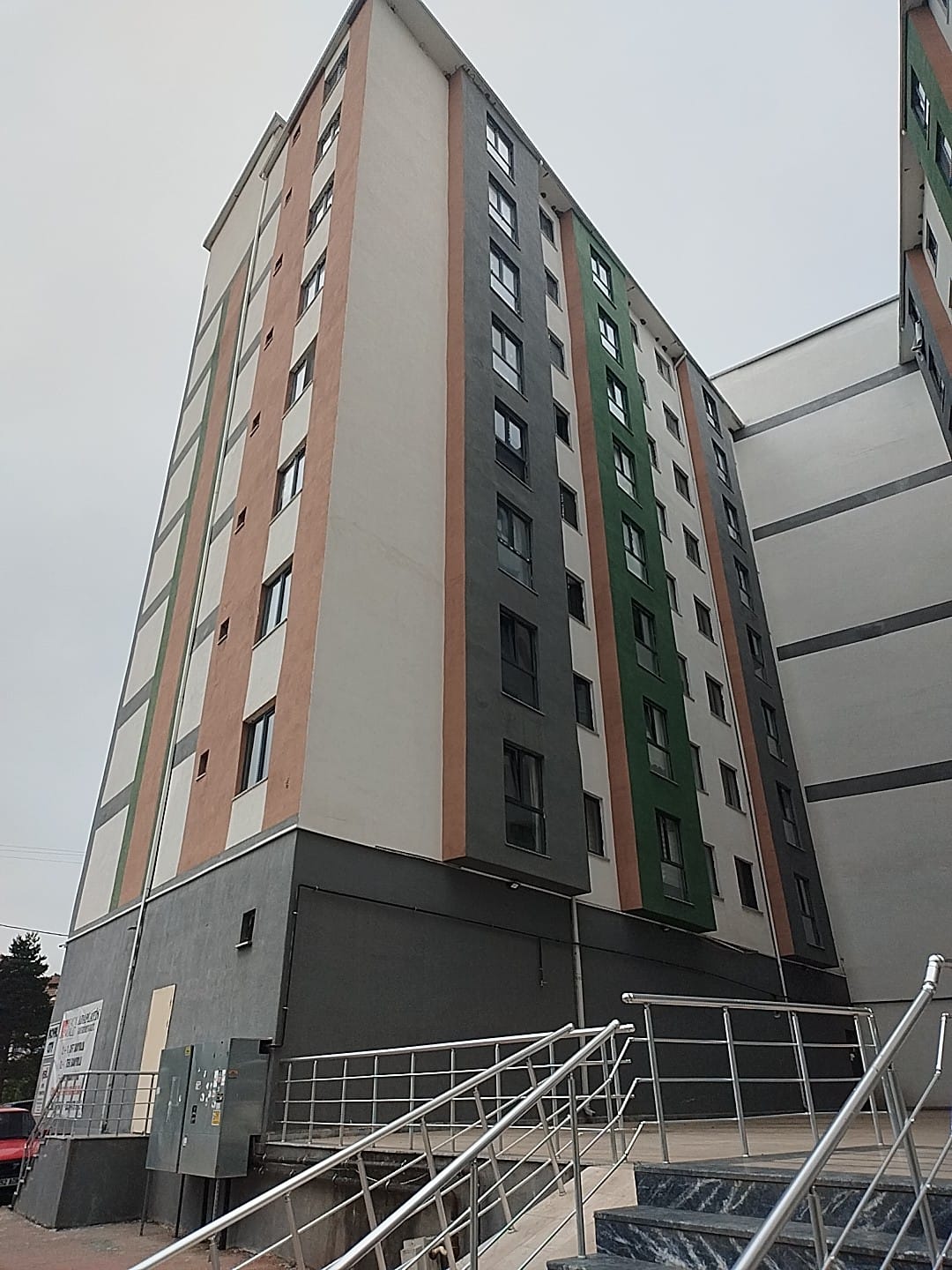  D�ZCE MERKEZ KONURALP MERKEZDE ��FT BANYOLU K�RALIK DA�RE