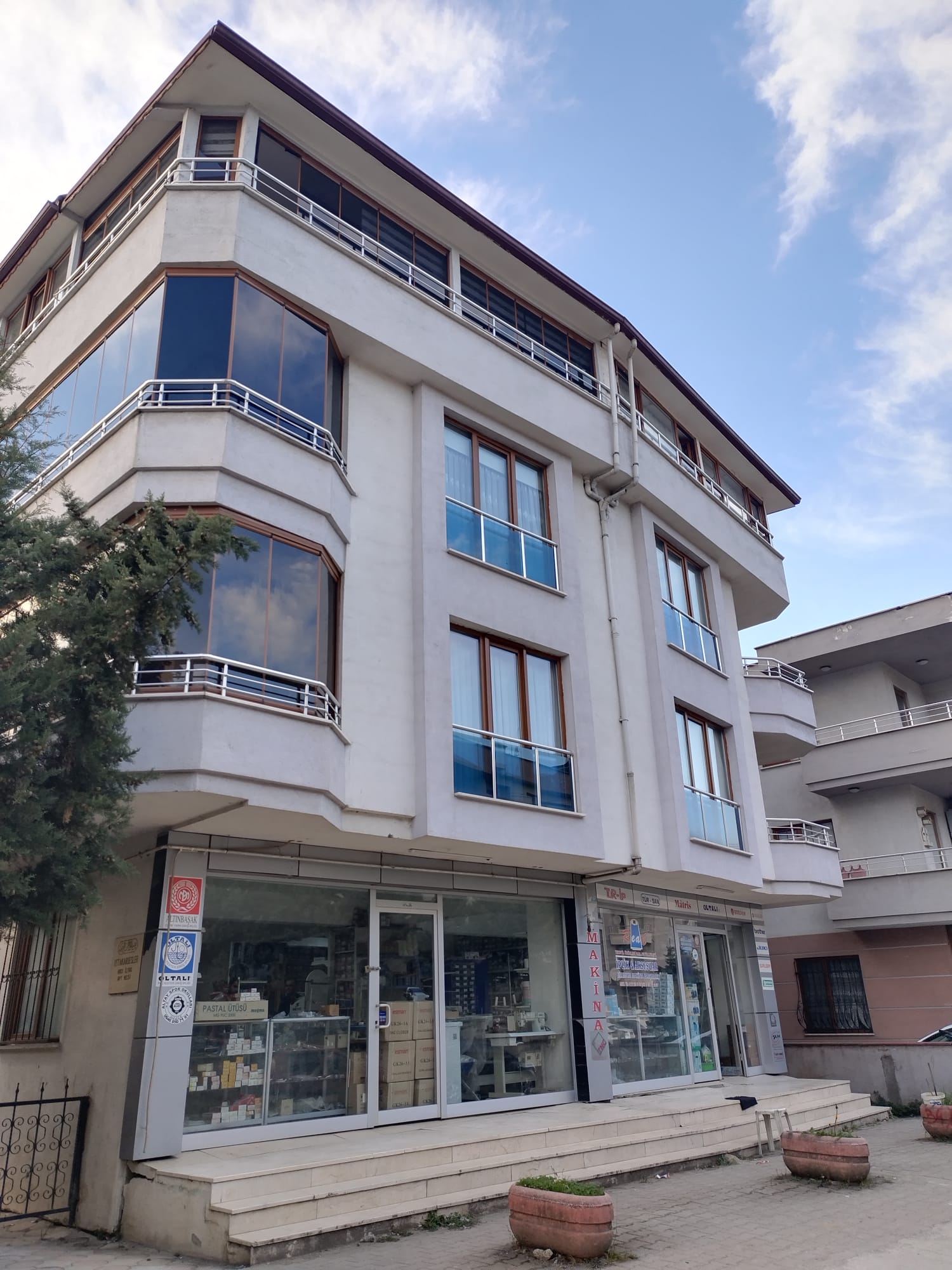  �EHR�N TAM KALB�NDE FIRSAT 6+1 220m2 DUBLEX