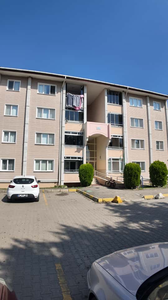 KO�YAZ`DA ARA KAT CAM BALKON FIRSAT 3+1 DA�RE