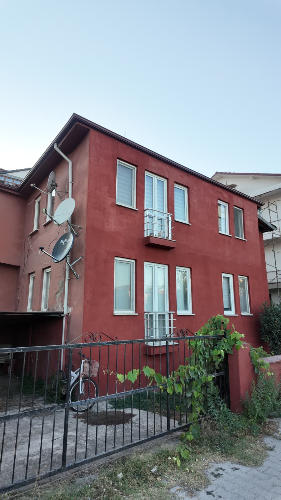  D�ZCE MERKEZ AZM�M�LL� MAHALES�N`DE FIRSAT SATILIK M�LK