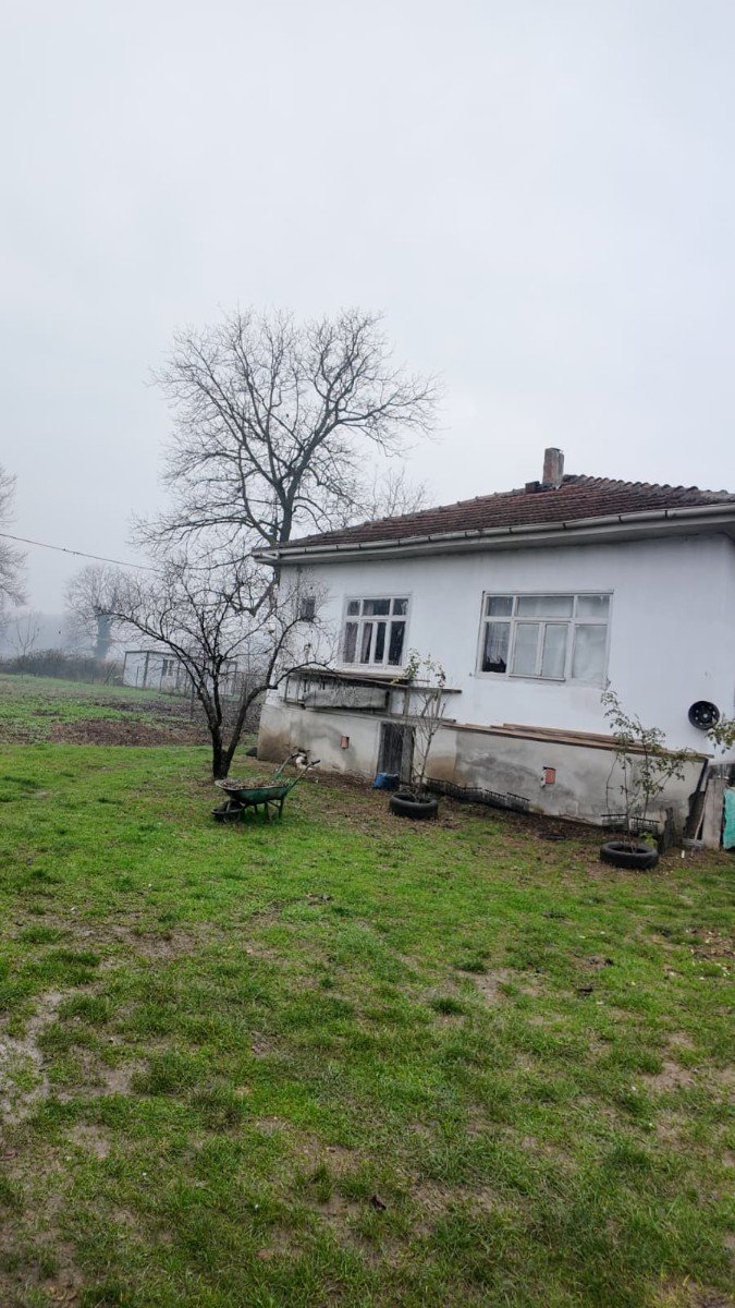  KONAKLI MERKEZDE 1.831M2 ARSA ARA� EV TAKASINA A�IKTIR