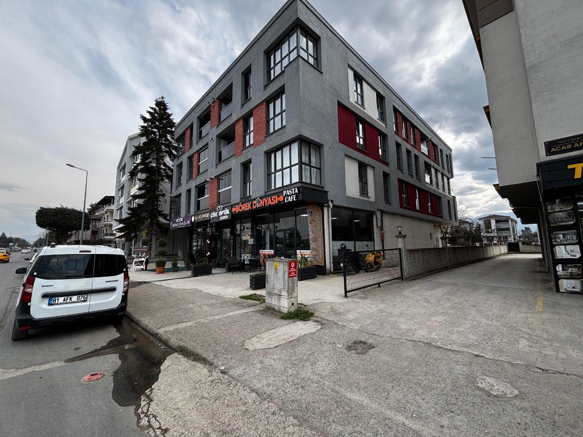 ��RETMENDEN AZ�Z�YE MAHALLES�NDE K�RALIK 1+1 DA�RE