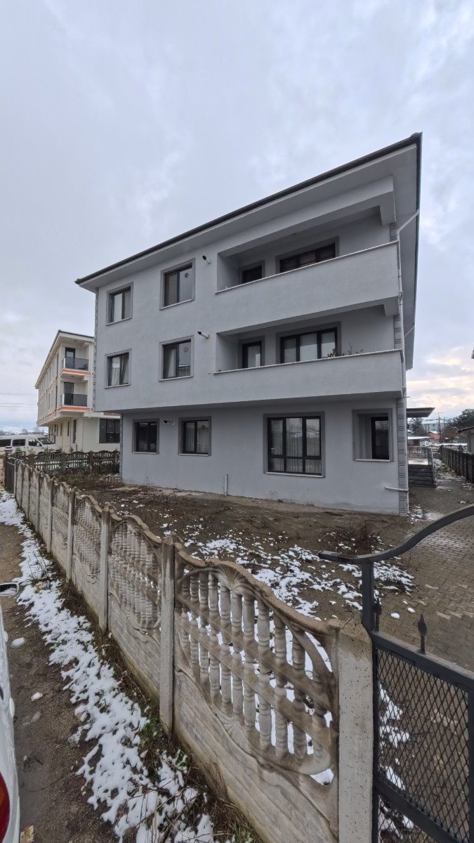 D�ZCE DEREL�T�T�NC� CADDES�NE YAKIN 3+1 SATILIK DA�RE