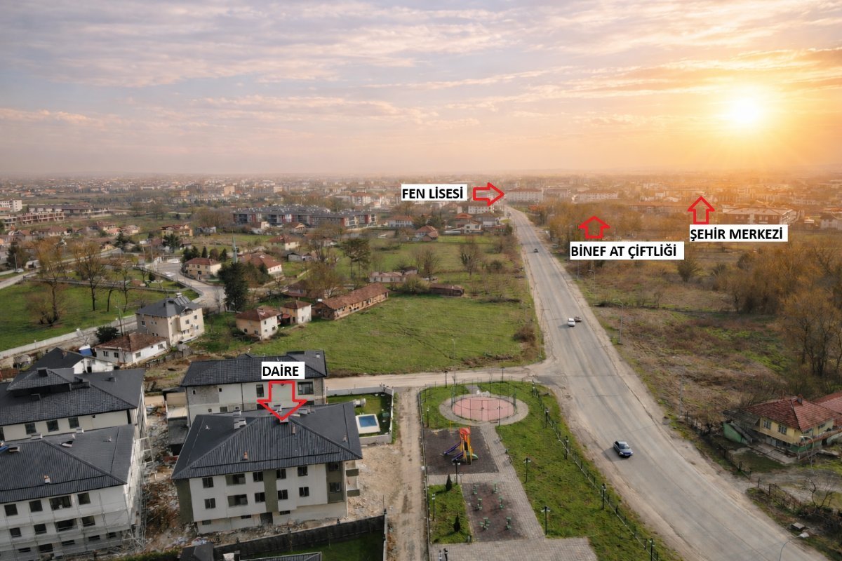 D�ZCE AKINLAR D-MALL AVM`ye �K� ADIM MESAFEDE 2+1 K�RALIK